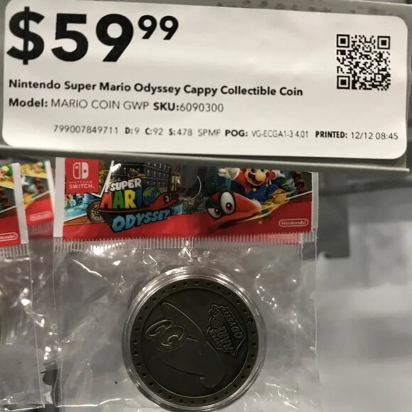 NIB 💰Nintendo💰 Super Mario Odyssey Cappy Collectible Coin - Gold - Picture 3 of 5